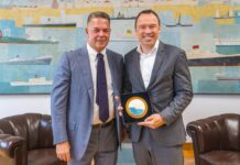 PORTO DI TRIESTE, INCONTRO TRA IL PRESIDENTE MARCO CONSALVO E IL CEO DI DFDS MICHAEL HANSEN Marco Consalvo, presidente AdSP MAO e Michael Hansen CEO DFDS